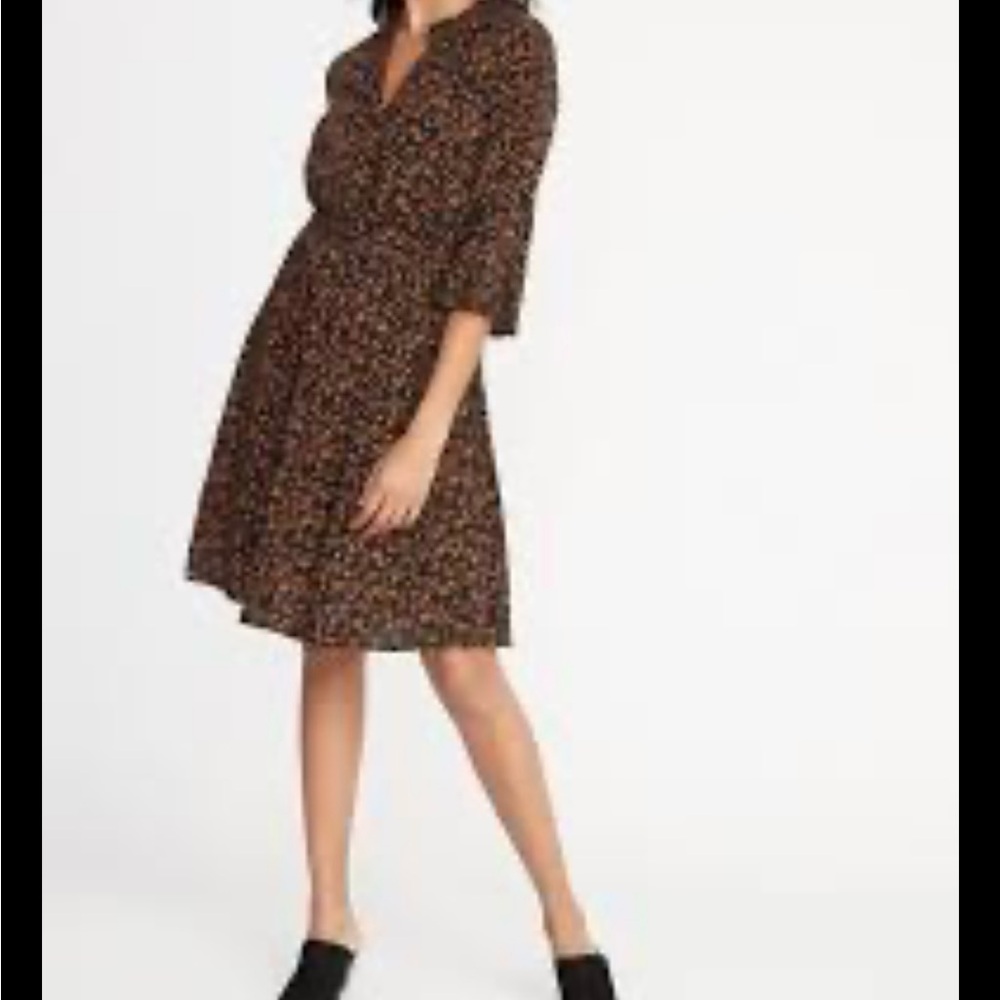 Old Navy Waist defined flutter sleeve Henley dress